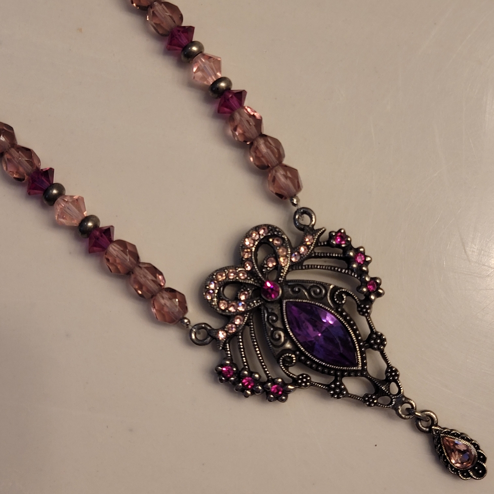 1928 Purple & Pink Crystals Ornate Pendant Sparkling Glass Beaded Necklace - Picture 3 of 16